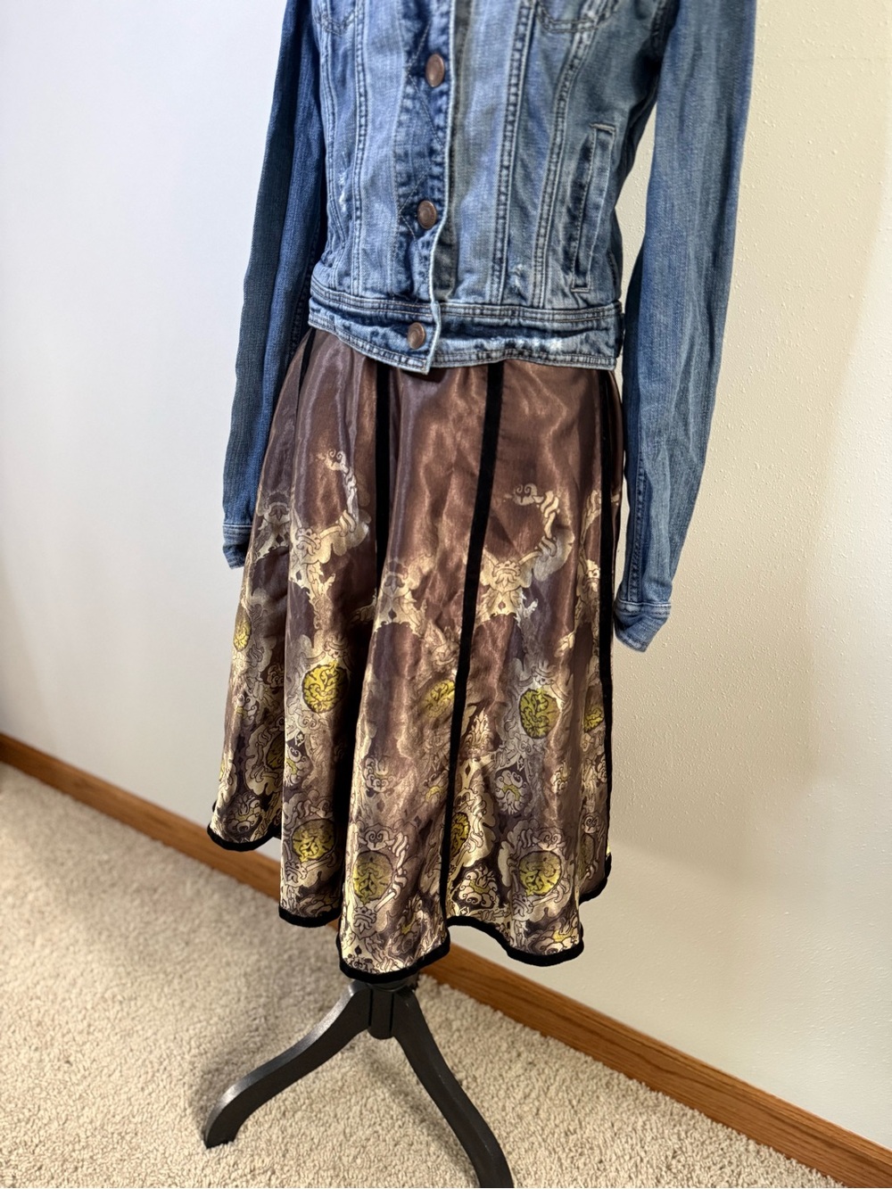 Apostrophe Metallic Brocade Midi Skirt Bronze Gold Velvet Size 2 - Picture 4 of 12